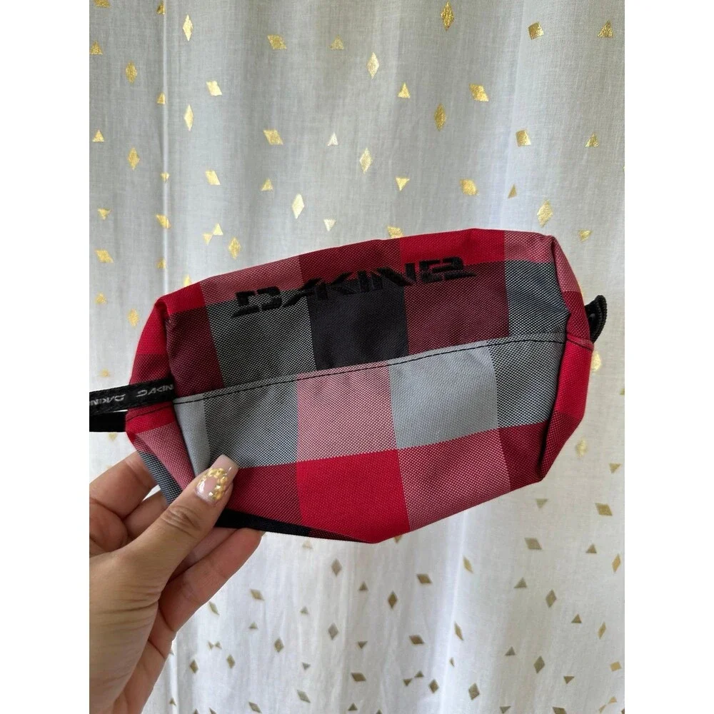 Dakine Large Plaid Zipper Accessory Toiletry Travel Case